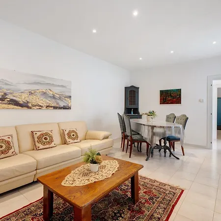 בית נופש Casa Leo